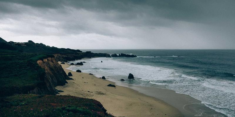 国际新闻资讯新形态：短视频如何重构叙事逻辑与触达年轻用户