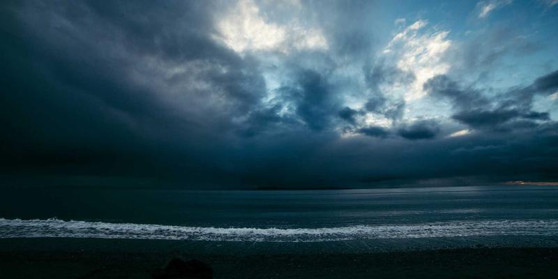 科技新闻与国际资讯的基石：匿名信源与吹哨人制度的法律与伦理平衡